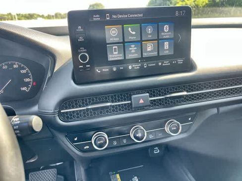 Certified 2025 Honda HR-V EX-L image 18