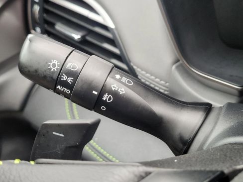 Used 2025 Subaru Outback Onyx Edition image 31