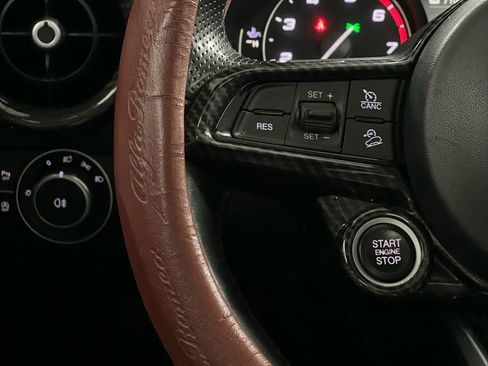 Used 2020 Alfa Romeo Stelvio Ti w/ Nero Edizione image 19