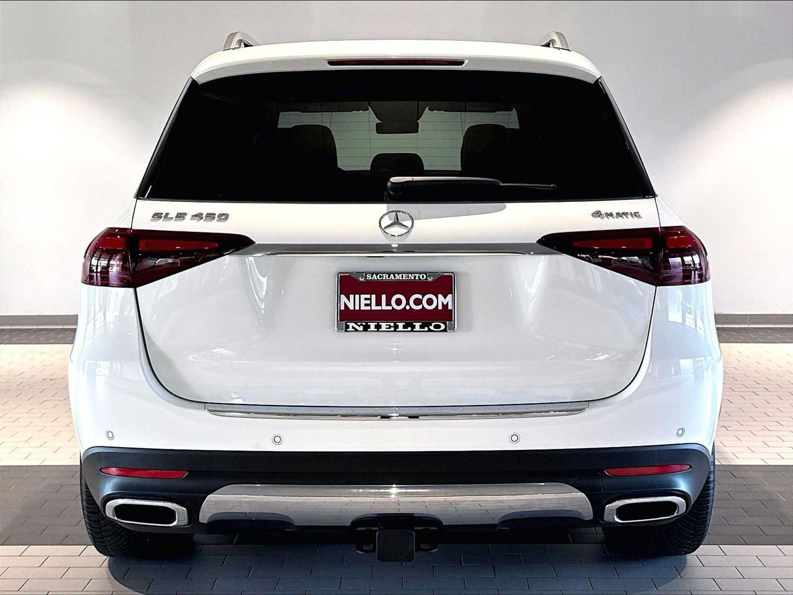 Used 2024 Mercedes-Benz GLE 450 4MATIC image 9