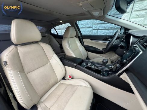 Used 2017 Nissan Maxima 3.5 SL FWD image 41