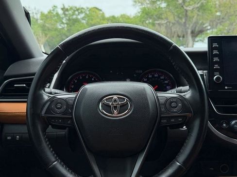 Used 2021 Toyota Camry XSE image 21