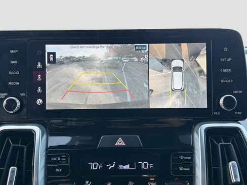 Used 2022 Kia Sorento SX Prestige w/ Panoramic Sunroof Package image 35