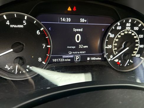 Used 2021 INFINITI QX50 Luxe image 2