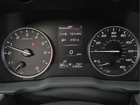 Certified 2025 Subaru Crosstrek 2.5i Limited w/ Crosstrek Mirror Package image 19