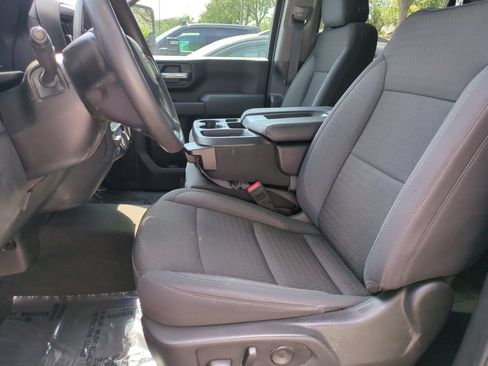 Used 2024 Chevrolet Silverado 2500 Custom w/ Custom Value Package AWD/4WD image 16