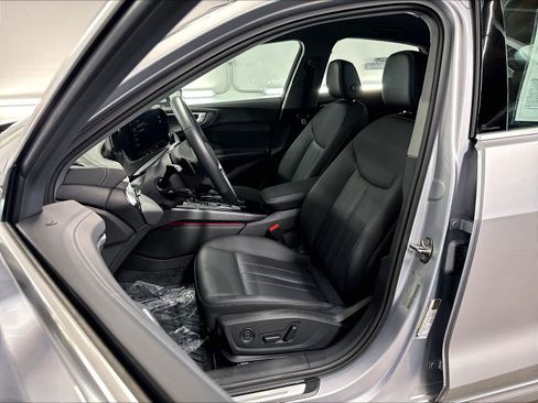 Used 2025 Audi A5 2.0T Premium w/ Convenience Package AWD/4WD image 26