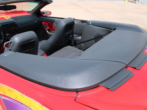 Used 1997 Chevrolet Camaro LT w/ Preferred Equipment Group 2 RWD image 40