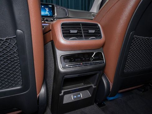 New 2026 Mercedes-Benz GLS 450 4MATIC image 26