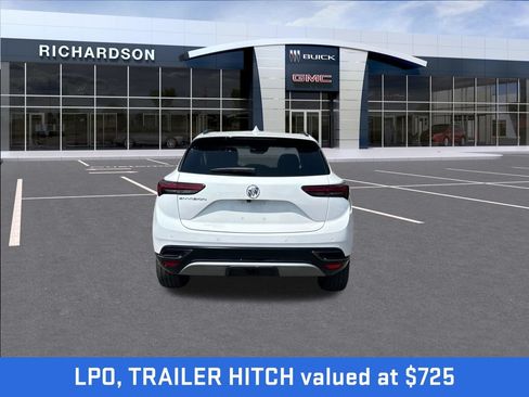Used 2022 Buick Envision Essence w/ Technology Package I FWD image 4