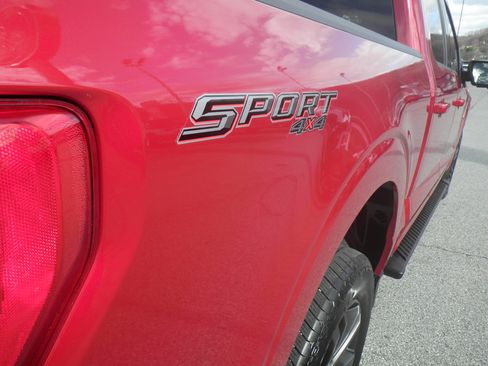 Certified 2022 Ford F150 XLT w/ Equipment Group 302A High image 12