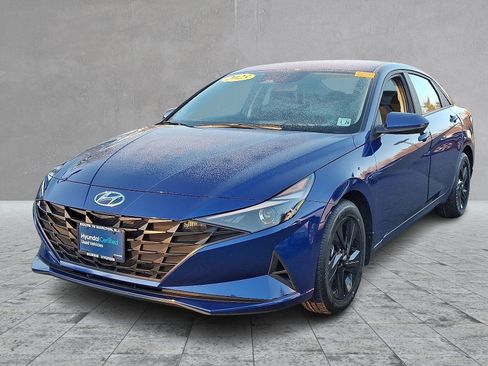 Certified 2023 Hyundai Elantra SEL image 6