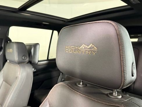 Used 2023 Chevrolet Tahoe High Country image 15