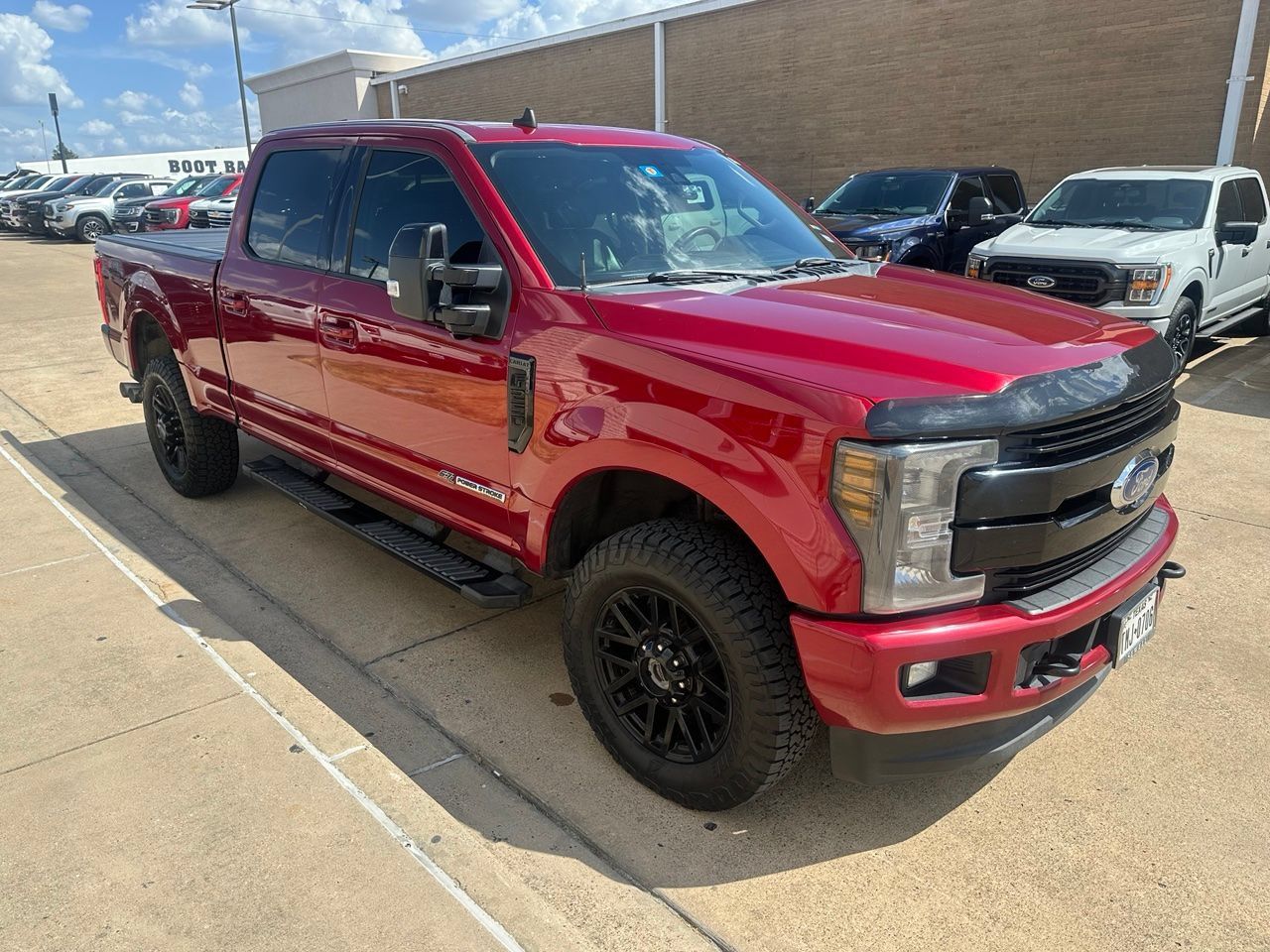 Used 2019 Ford F250 Lariat w/ Lariat Ultimate Package AWD/4WD image 4