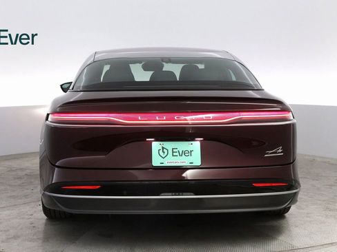 Used 2024 Lucid Air Grand Touring image 13