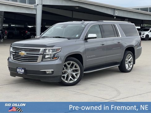 Used 2020 Chevrolet Suburban Premier image 1