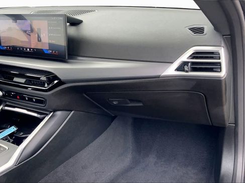 Used 2025 BMW 230i Coupe RWD image 16