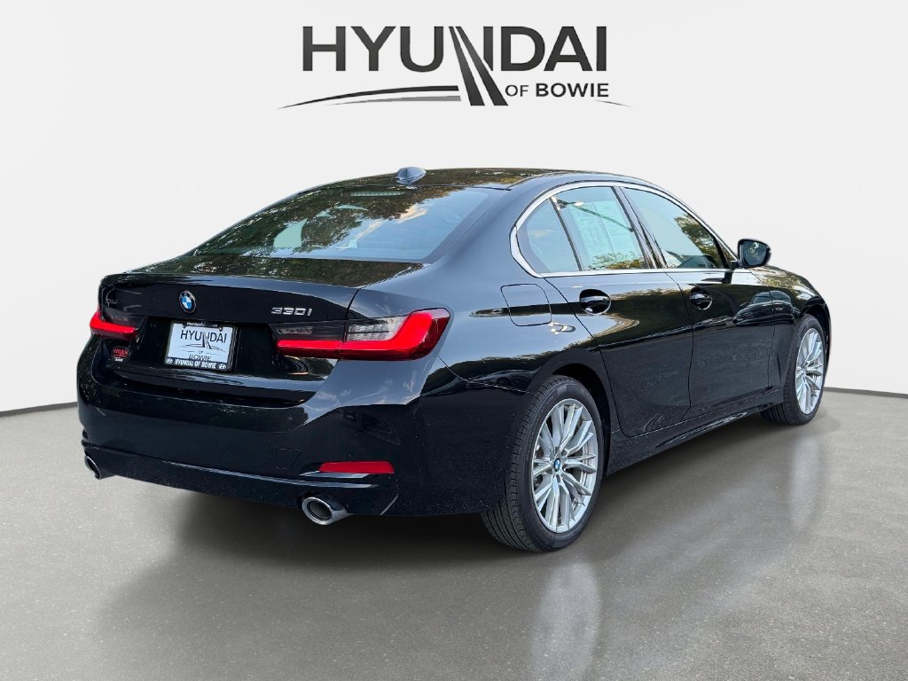 Used 2024 BMW 330i xDrive Sedan AWD/4WD image 2