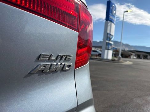 Used 2016 Honda Pilot Elite image 9