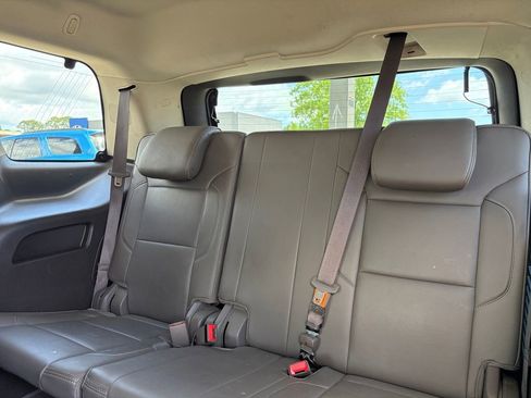 Used 2019 GMC Yukon Denali w/ Denali Ultimate Package AWD/4WD image 5
