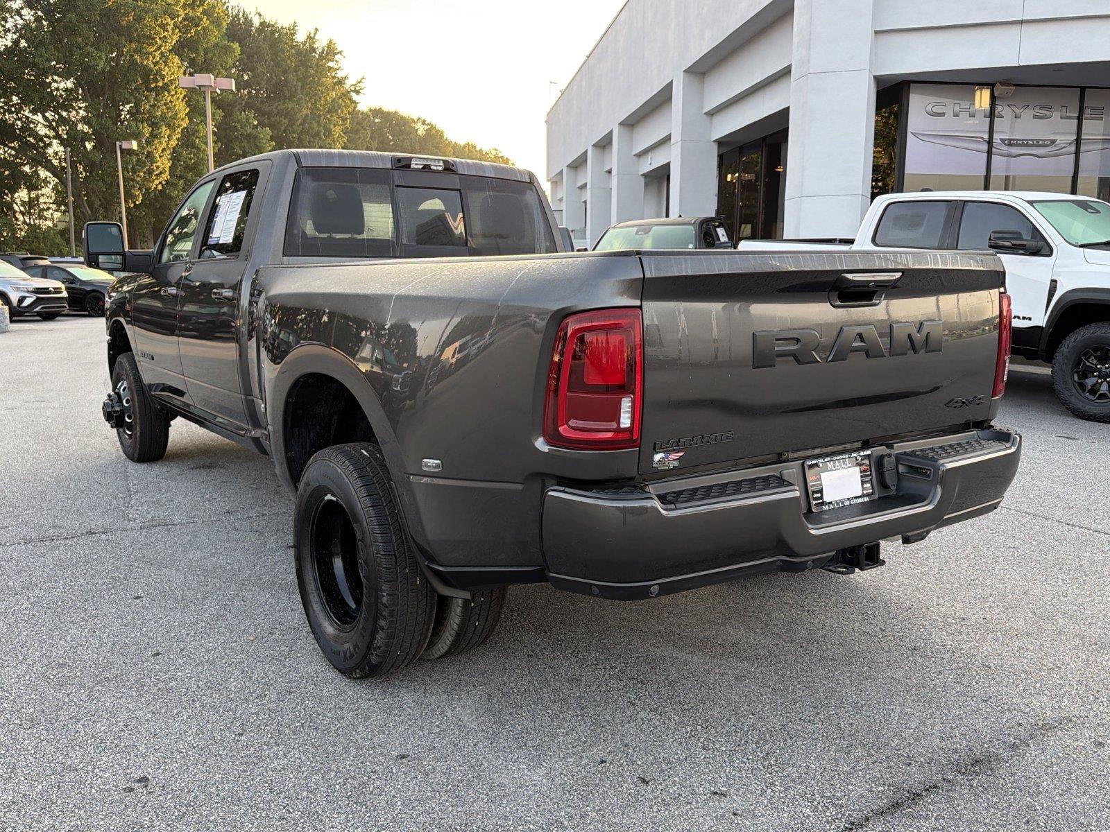 Used 2025 RAM 3500 Laramie w/ Night Edition AWD/4WD image 7