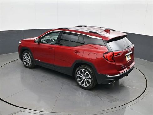 Certified 2020 GMC Terrain SLT w/ Preferred Package image 19