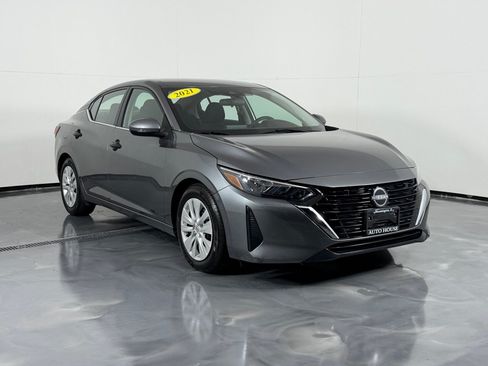 Used 2024 Nissan Sentra S FWD image 3