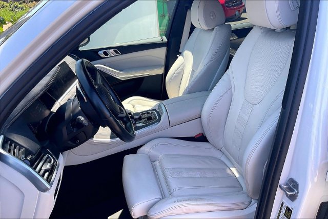 Used 2022 BMW X5 xDrive45e w/ M Sport Package AWD/4WD image 24