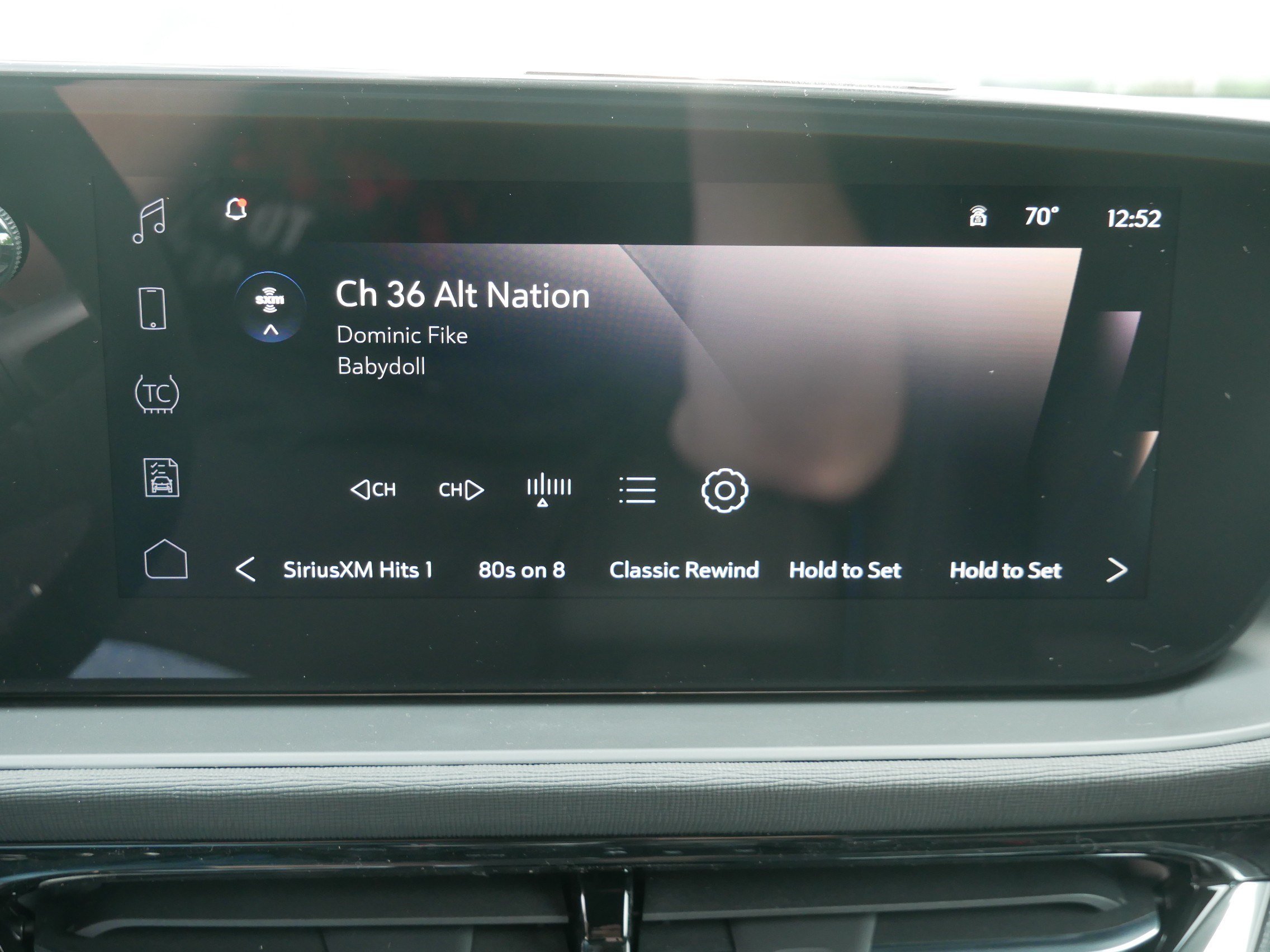 New 2026 Buick Envista Sport Touring w/ Convenience I Package FWD image 7