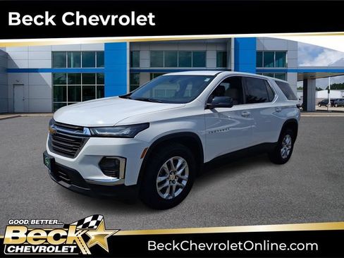 Certified 2023 Chevrolet Traverse LS AWD/4WD image 1