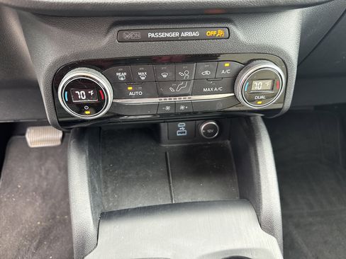 Used 2021 Ford Escape SE w/ Convenience Package image 35