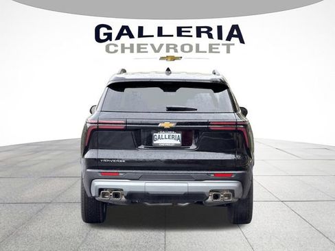 New 2026 Chevrolet Traverse LT w/ Driver Confidence Package FWD image 6