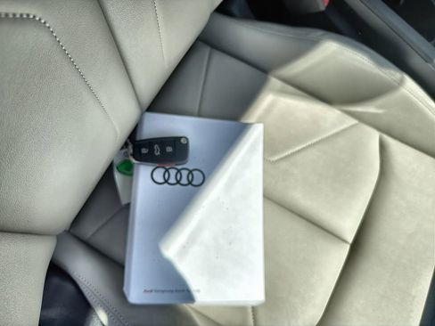 Used 2022 Audi Q3 2.0T Premium Plus AWD/4WD image 42