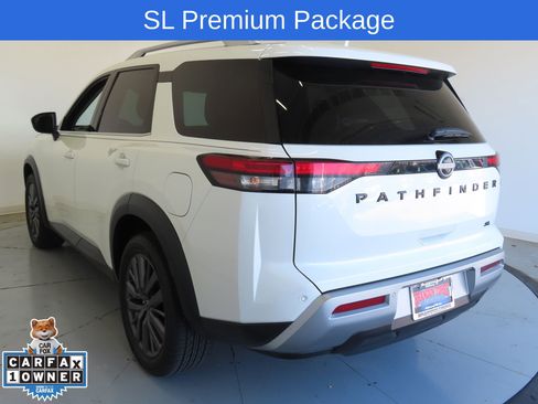 Used 2023 Nissan Pathfinder SL w/ SL Premium Package image 7
