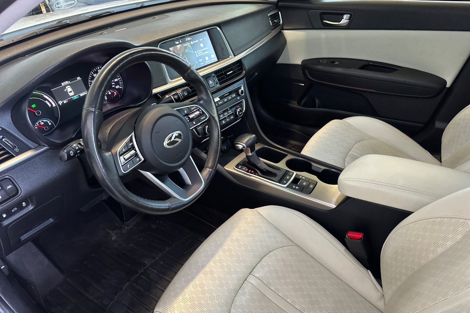 Certified 2020 Kia Optima EX w/ Technology Package FWD image 11