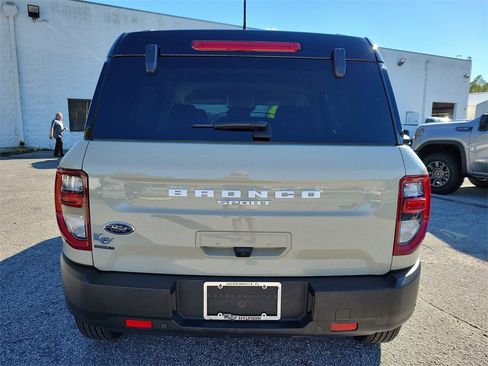 Used 2024 Ford Bronco Sport Outer Banks image 9