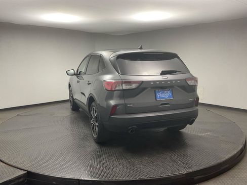 Used 2022 Ford Escape SE w/ SE Sport Appearance Package AWD/4WD image 5