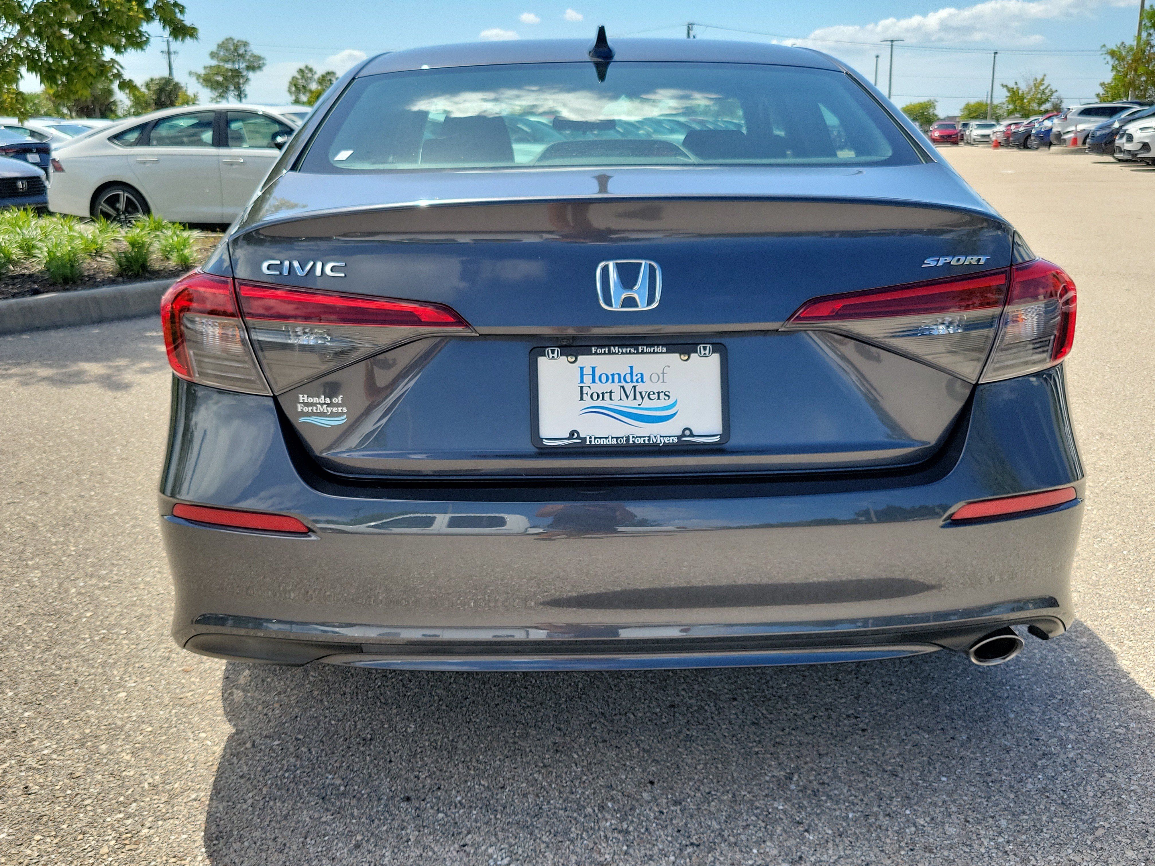 Used 2022 Honda Civic Sport image 5