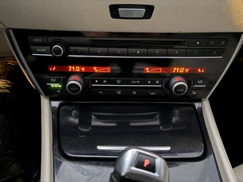 Used 2012 BMW 535i Gran Turismo image 25