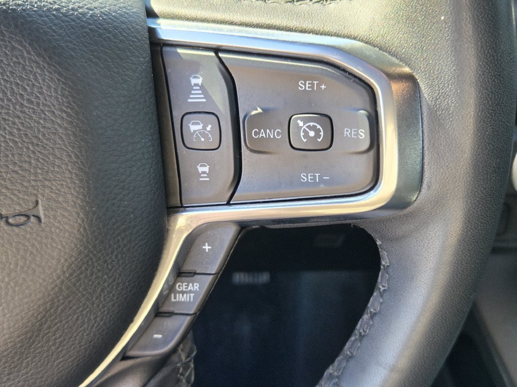 Used 2026 RAM 1500 Laramie AWD/4WD image 21