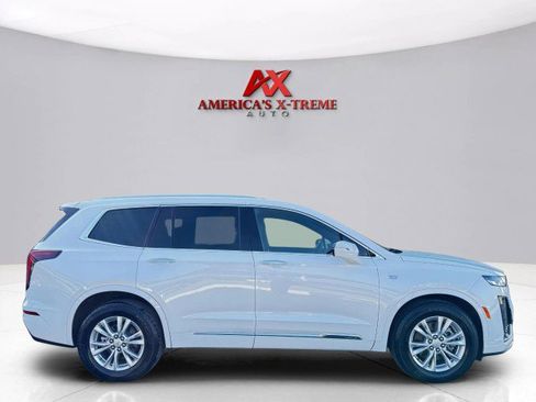 Used 2024 Cadillac XT6 Luxury w/ LPO, Floor Liner Package image 6