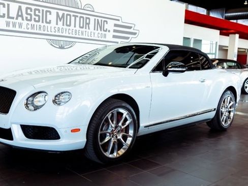 Used 2015 Bentley Continental GT V8 S image 13
