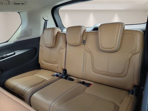 Used 2025 INFINITI QX80 Sensory AWD/4WD image 8