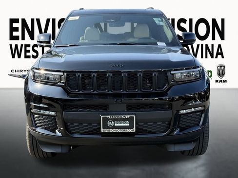 New 2025 Jeep Grand Cherokee L Limited w/ Black Appearance Package image 3