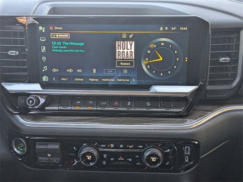 Used 2022 Chevrolet Silverado 1500 RST image 18