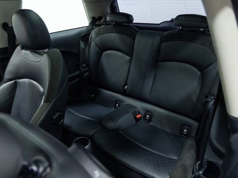 Used 2020 MINI Cooper S image 24