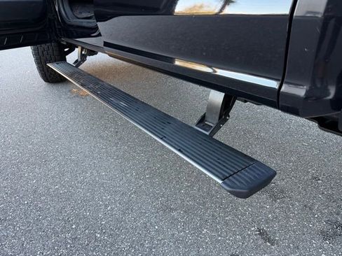 Used 2019 Ford F250 Lariat w/ Lariat Ultimate Package image 14