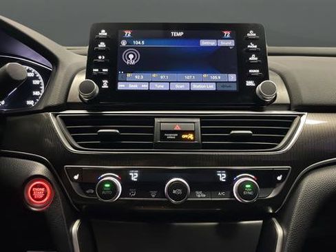 Used 2019 Honda Accord Sport image 13