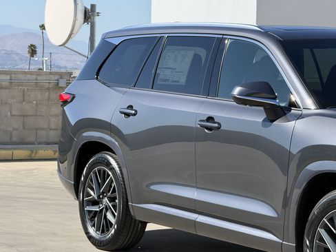 New 2026 Lexus TX 350 FWD image 5