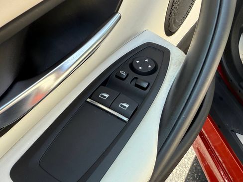 Used 2019 BMW M4 Coupe w/ Competition Package RWD image 13